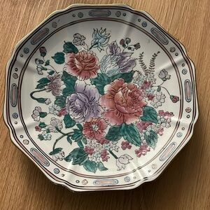 Vintage Asian Chinese Famille Rose Plate Decorative  8.5 Pink Purple Green